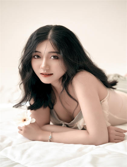 透彻的《漂浮夏日的爱恋》新旧版对比：技术进步与改编差异，获奖作品